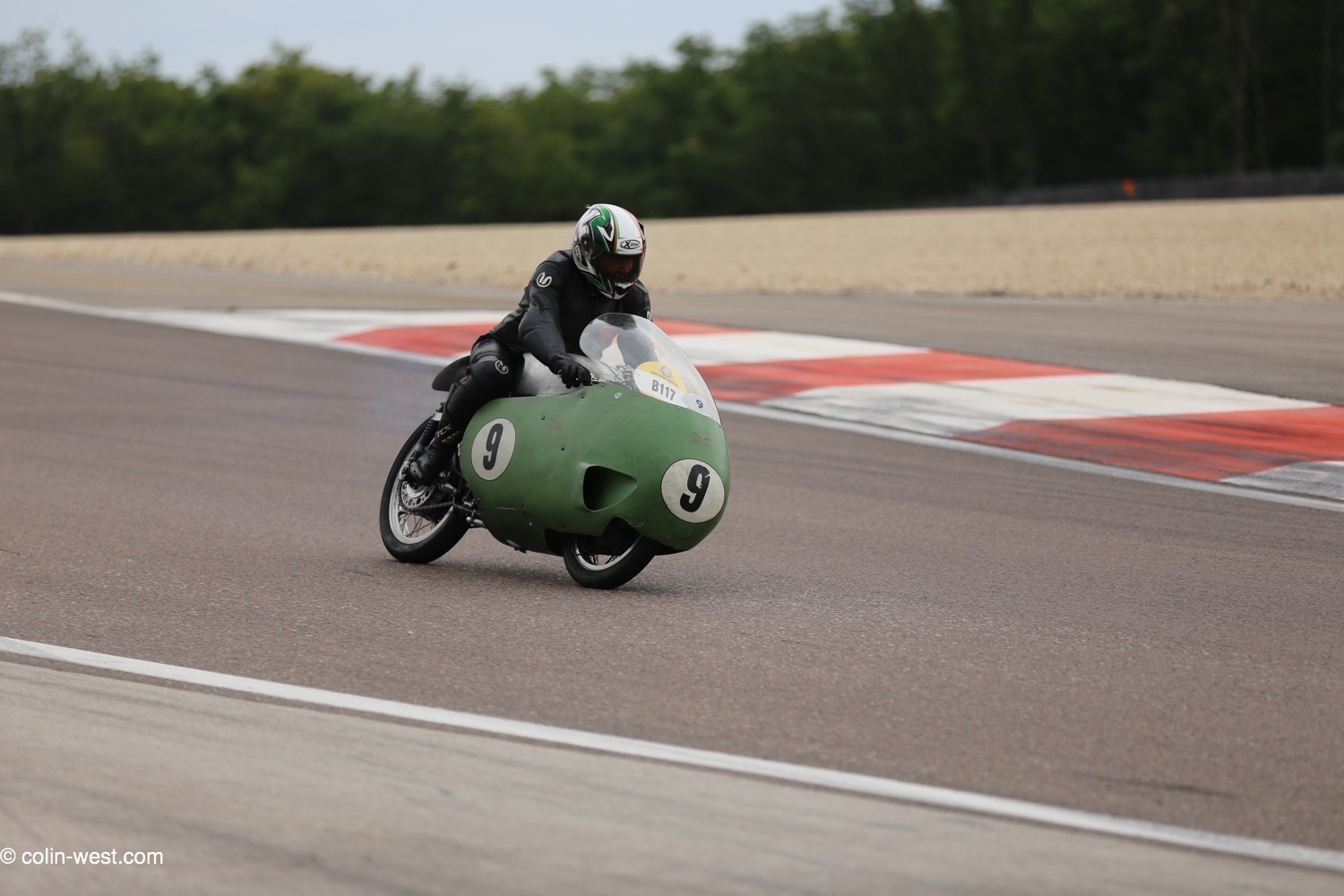 placeholder image-sq